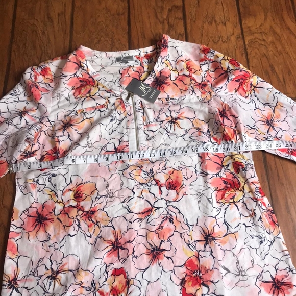 JM Collection Women's Floral Mirage Top Size P/XL - Picture 3 of 8